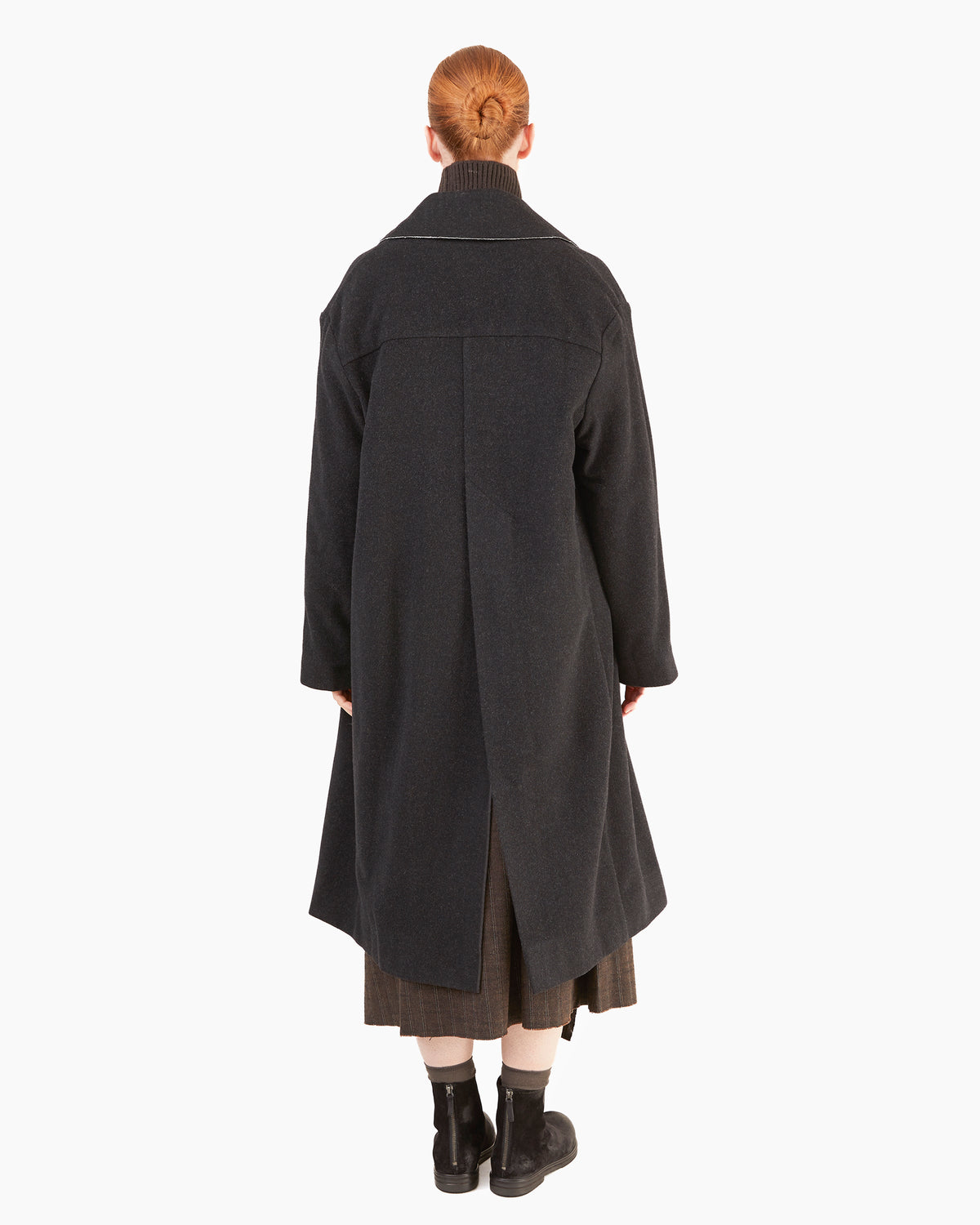 Wright + Doyle Aldor Coat in Carbon