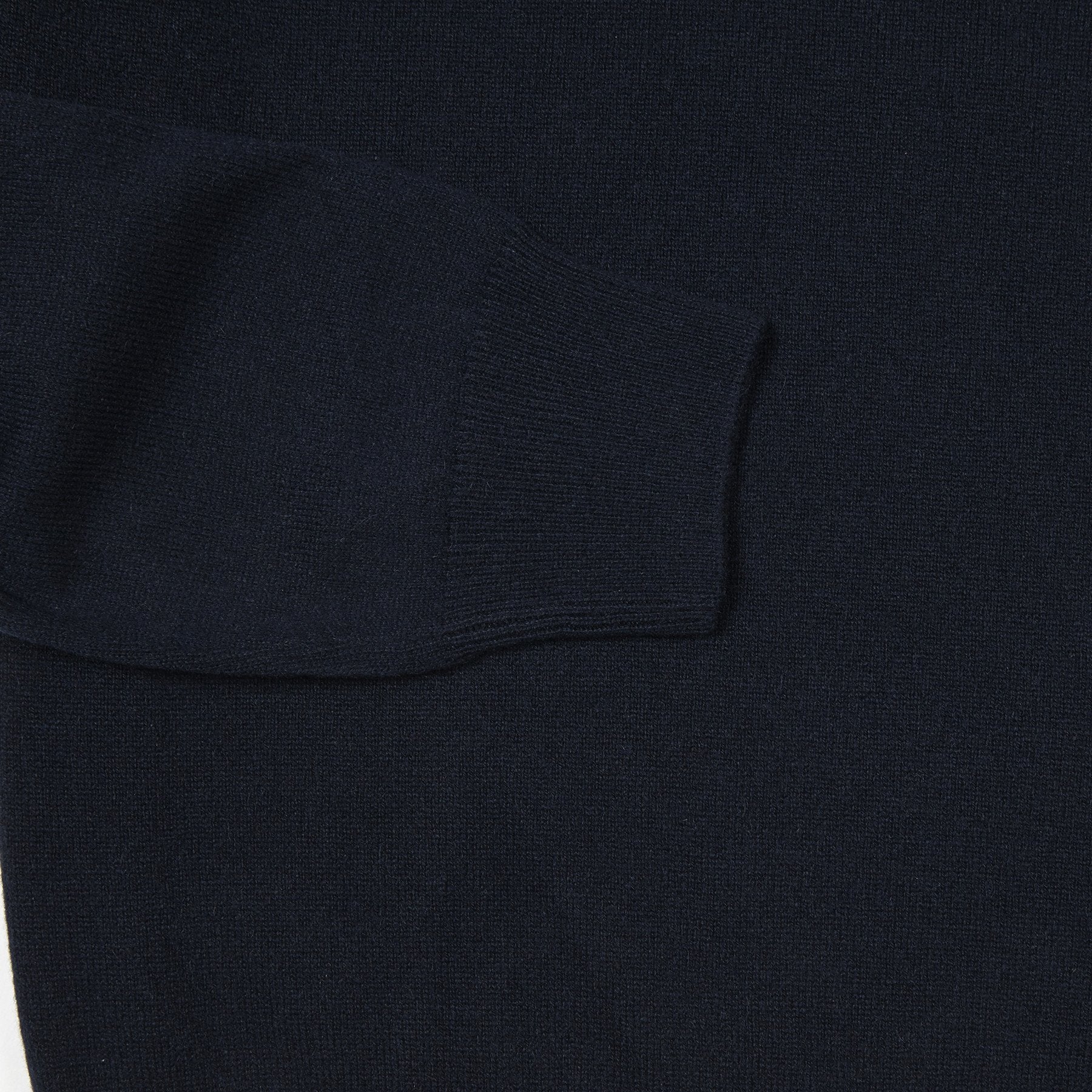 Annapurna Cashmere Crew-neck Jumper in Navy