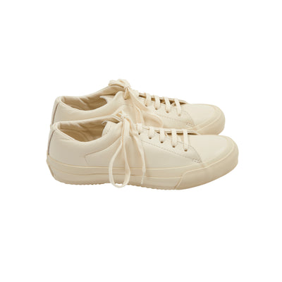 Moonstar Plain Court Leather Trainers in Ivory