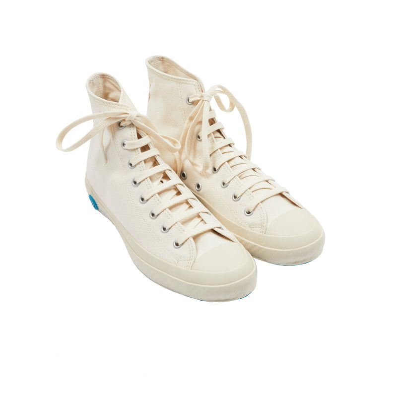 Shoes Like Pottery Canvas Hi Top Trainers in White